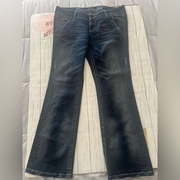 Converse Women's Deep Indigo Boot Cut Leg Jeans, Trinity Bootcut Size 32, Y2K - Picture 6 of 6